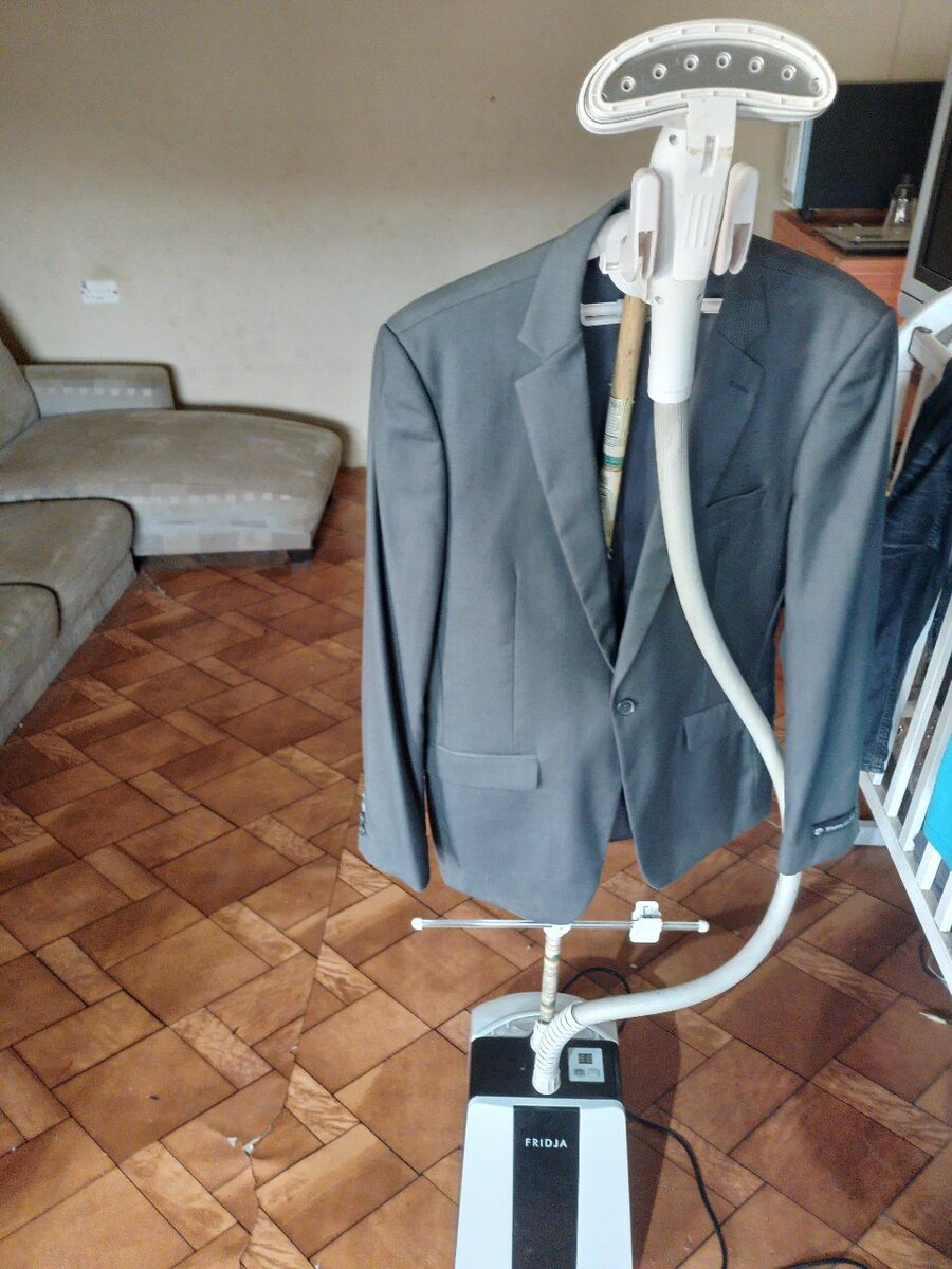 Garment steamer FRIDJA