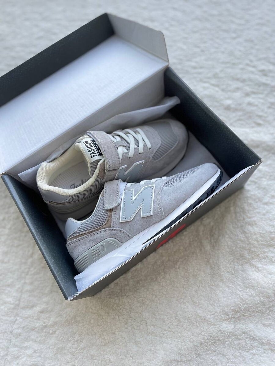 Кроссовки NB