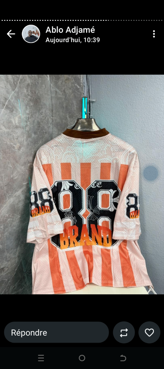 Maillot de football coloré