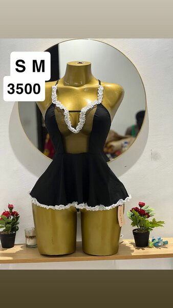 Ensemble lingerie satin dentelle