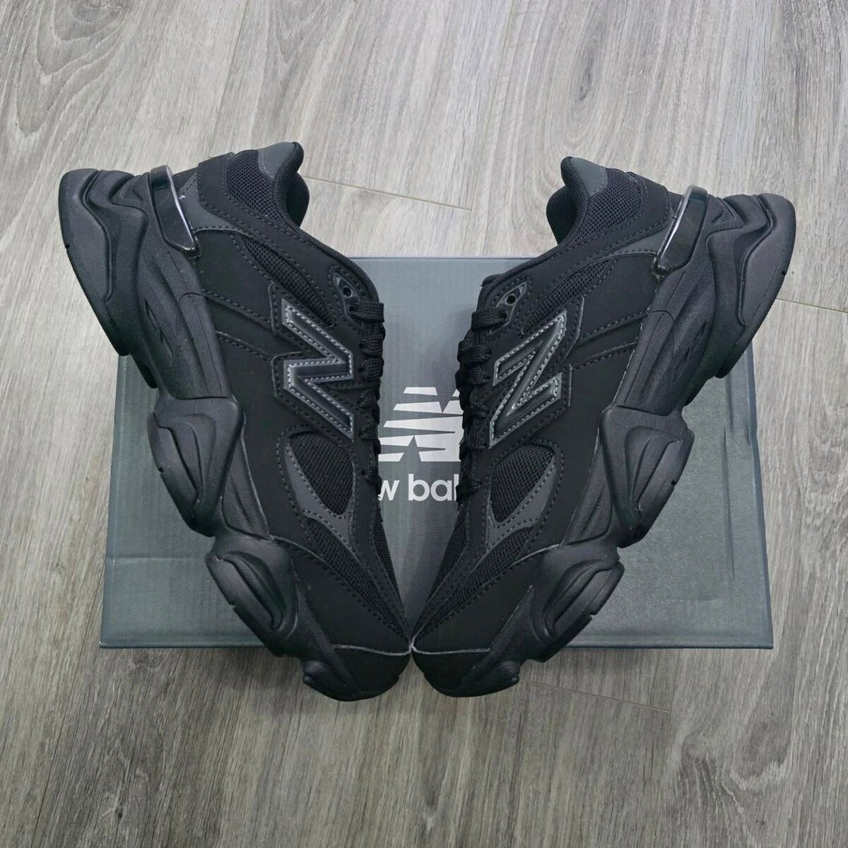 Baskets noires New Balance