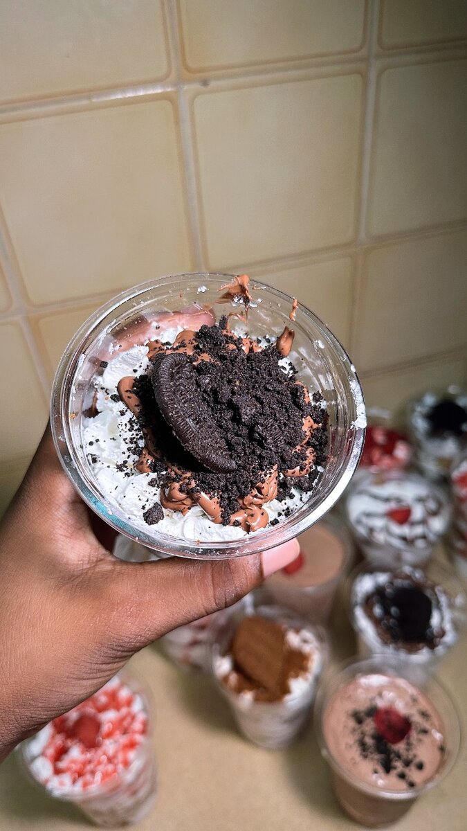 Coupes dessert chocolat fraise