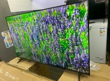 Téléviseur UHD 4K 55"