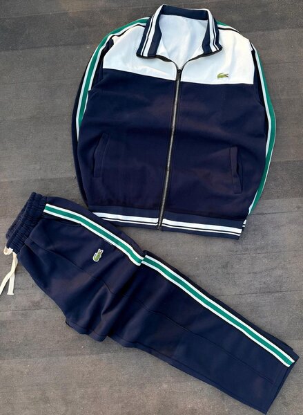 Ensemble de survêtement élégant