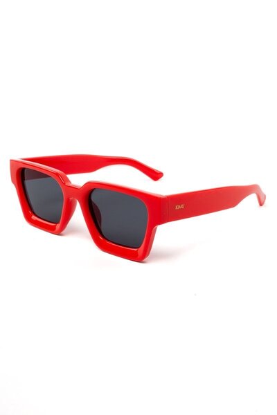 Lunettes de soleil rouges tendance