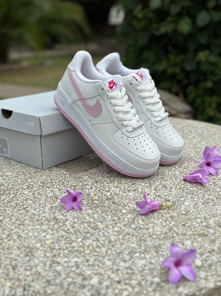 Air Force 1 - Valentines Day