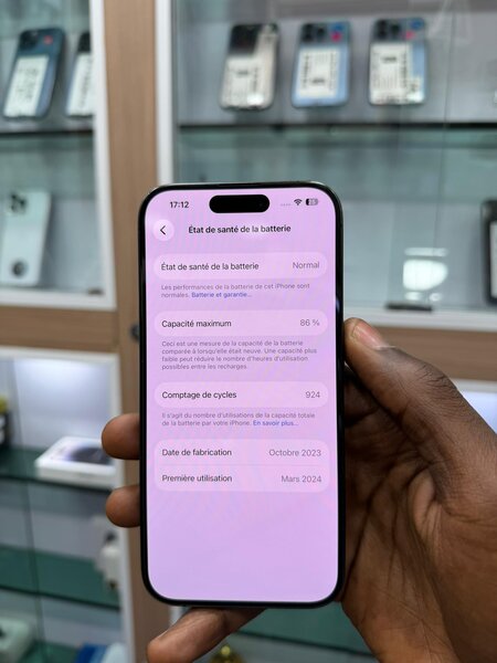 iPhone 15pro 128Go tout passe