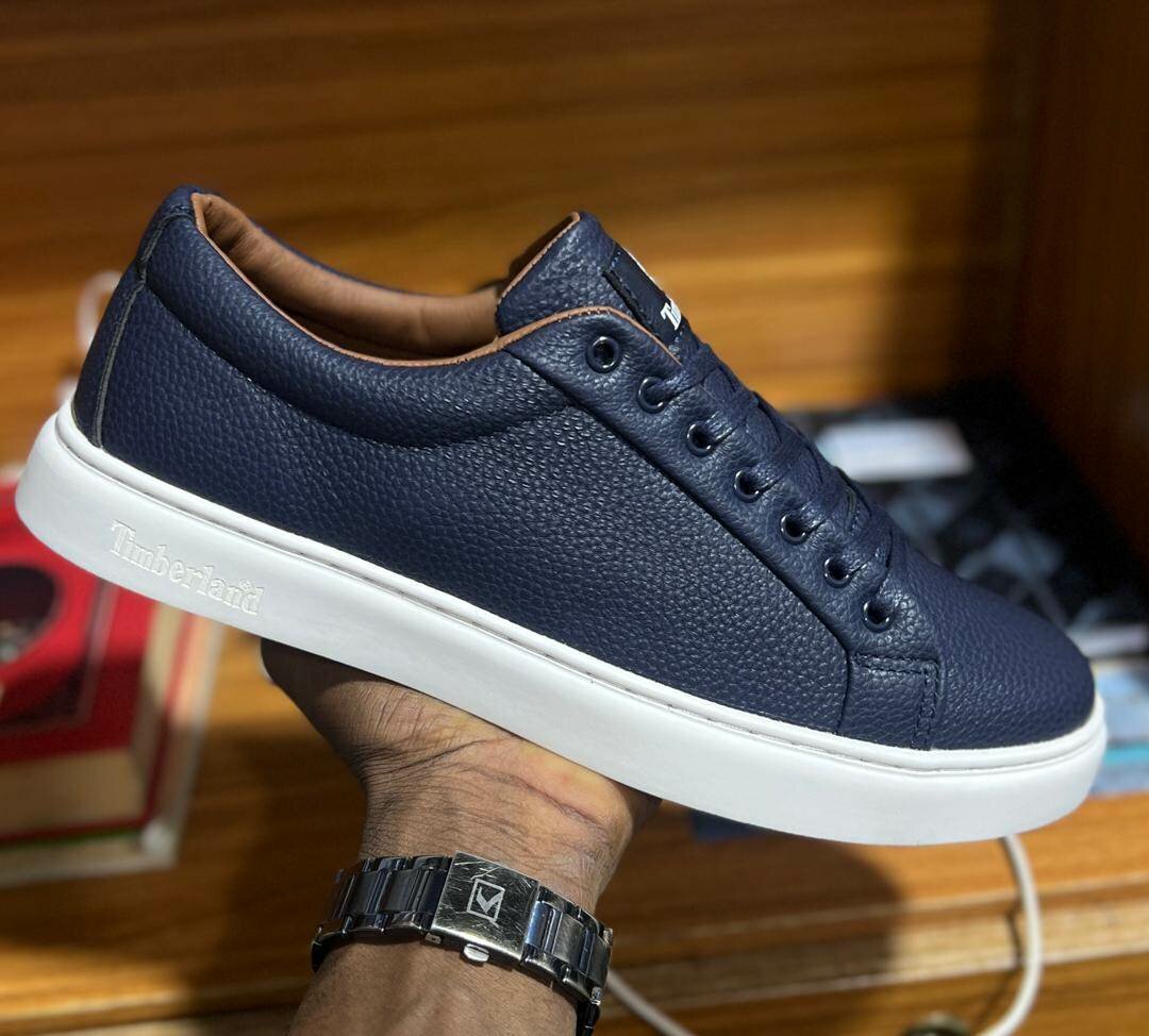 Sneakers en cuir élégants homme