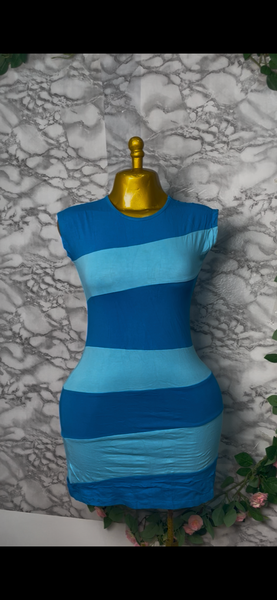 Robe évasée à motifs floraux