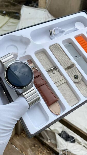 buy.yango.com/store/oumaracces