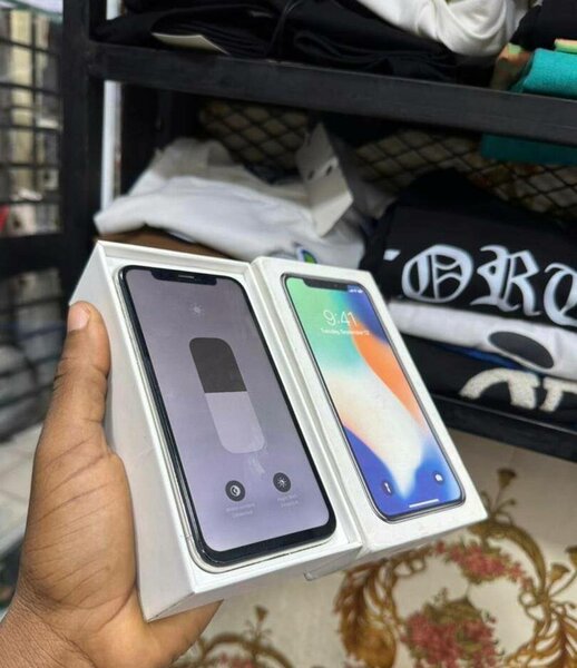 iPhone X 64GB argent