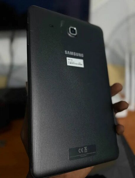 Samsung Galaxy Tab E 9.6"