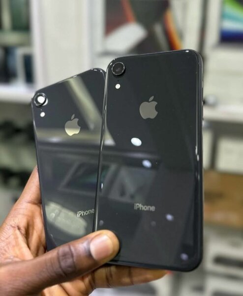 IPHONE XR
