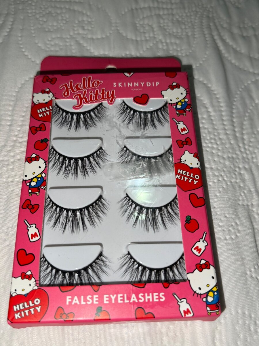 Skinny dip London Eyelashes