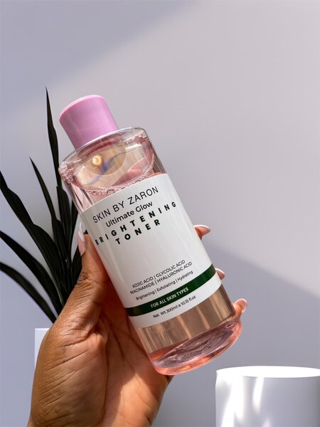 Skin by zaron glow toner