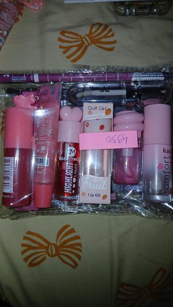 Trousse cosmétique pour les lèvres