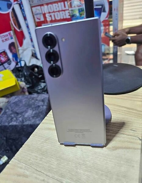 Samsung Galaxy Z Fold6