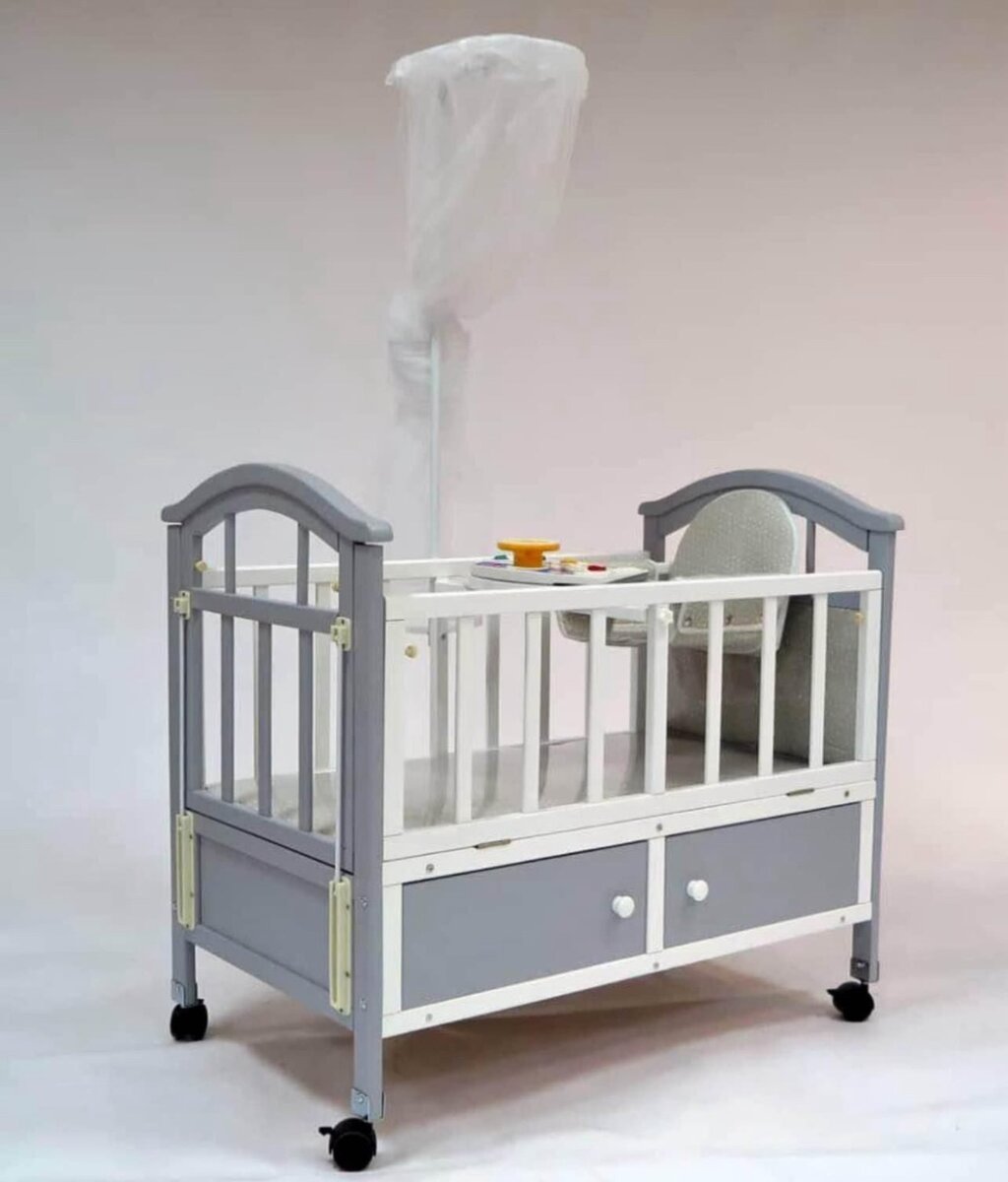 Lit de bébé en bois pliant ave