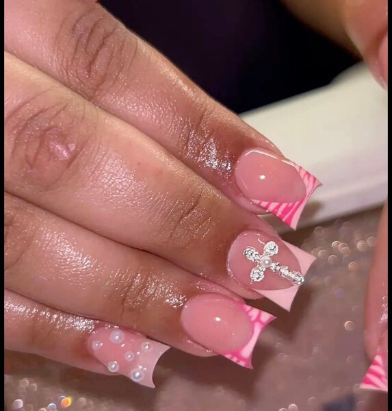 Ongles Acryliques Art Déco