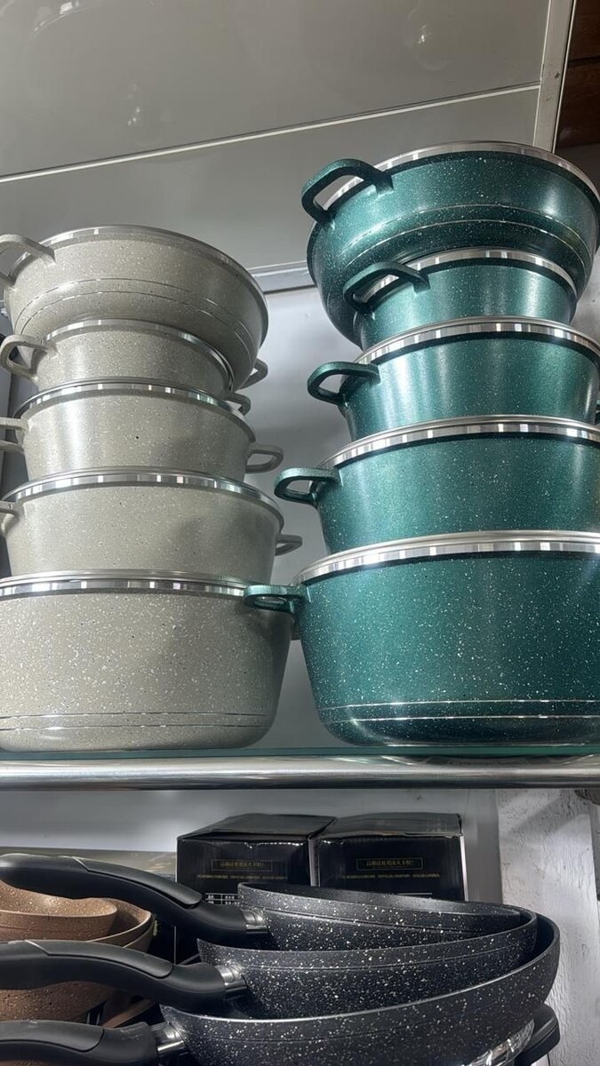 Batterie de cuisine en pierre