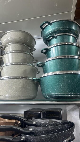 Batterie de cuisine en pierre