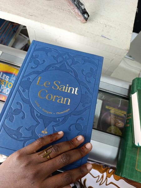 Le Saint Coran - Arabe Français Phonétique