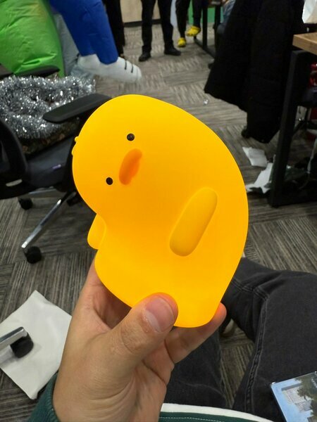 Lampe LED poussin jaune neuve