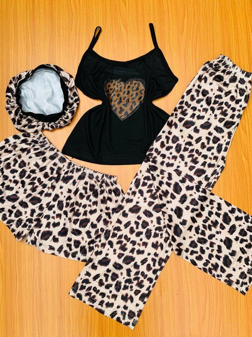 Exquisite sleeping wear