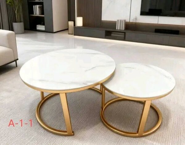 Tables basses rondes en marbre