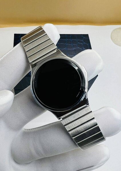 Montre connectée élégante