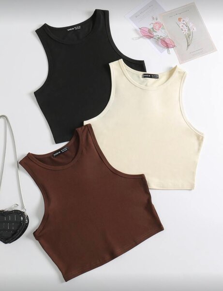 Lot de Débardeurs & T-Shirts Femme