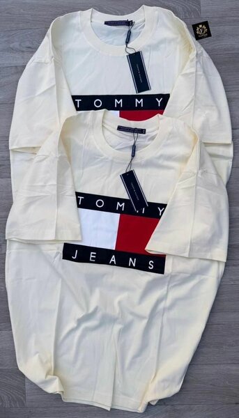 T-shirts Tommy Jeans