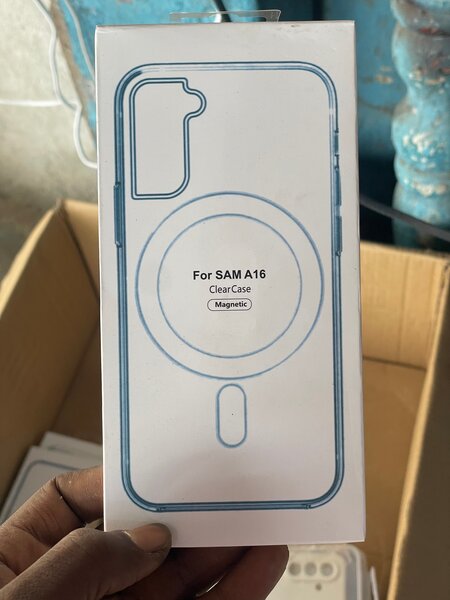 Coque Magnétique Sam A16