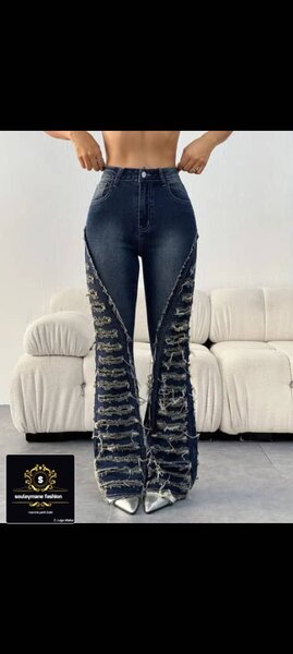 Jeans évasés déchirés mode