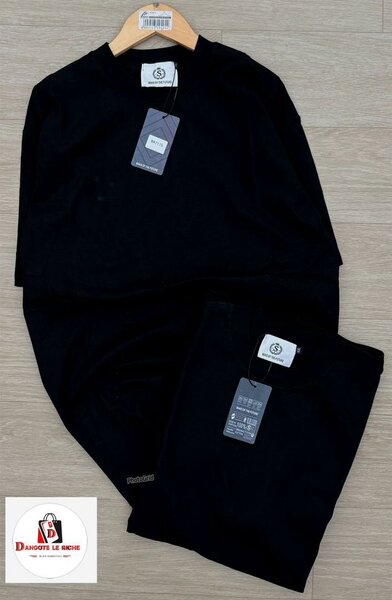 Ensemble de sport noir