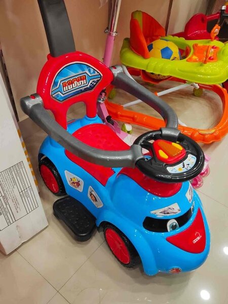 Voiture à pousser enfant 3-en-1