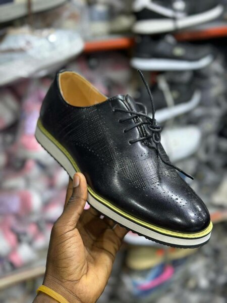 Chaussure Derby Élégante Noir