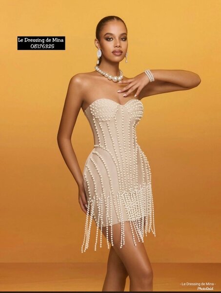 Robe soirée perlée élégante
