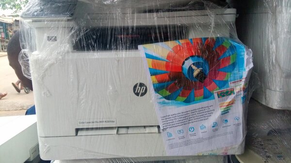 Imprimante HP laser jet m281fdw