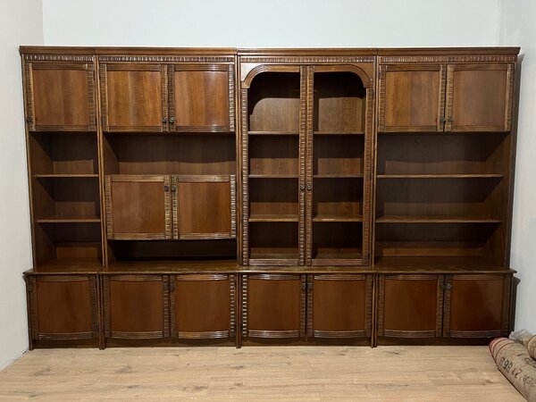 Шкаф-стенка