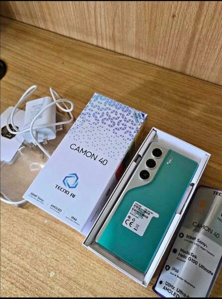 Tecno Camon 40 Smartphone
