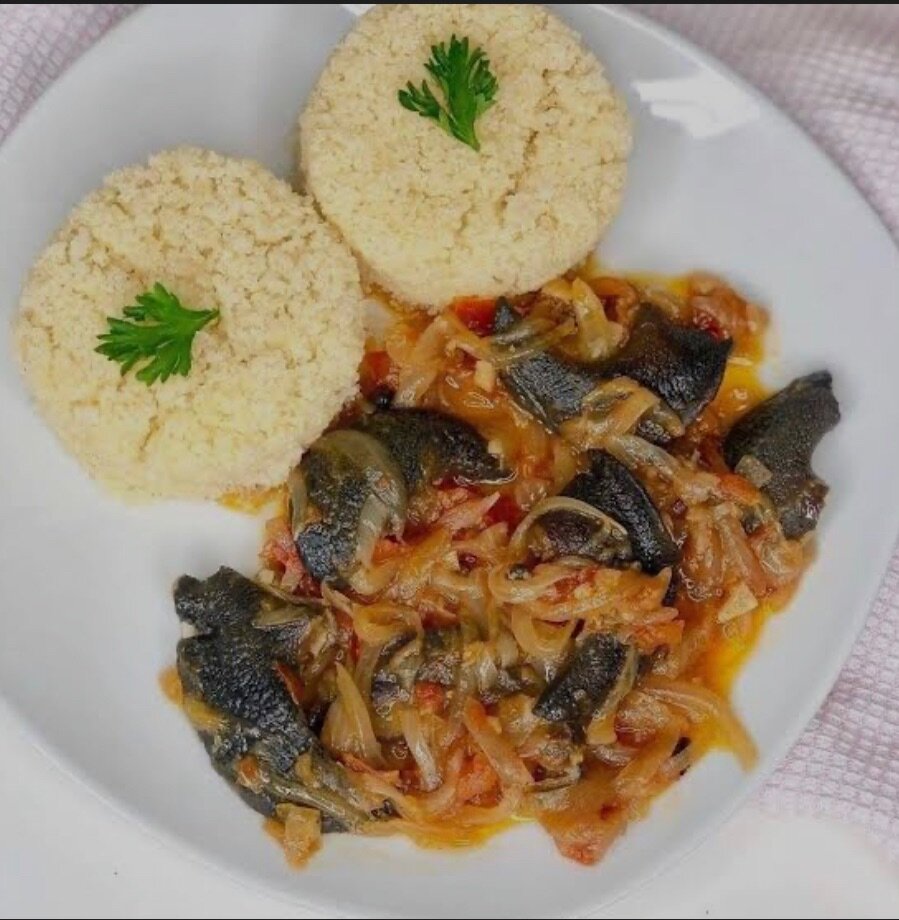 Sauté d´escargots / Attieké