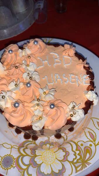 Gâteau d'anniversaire floral