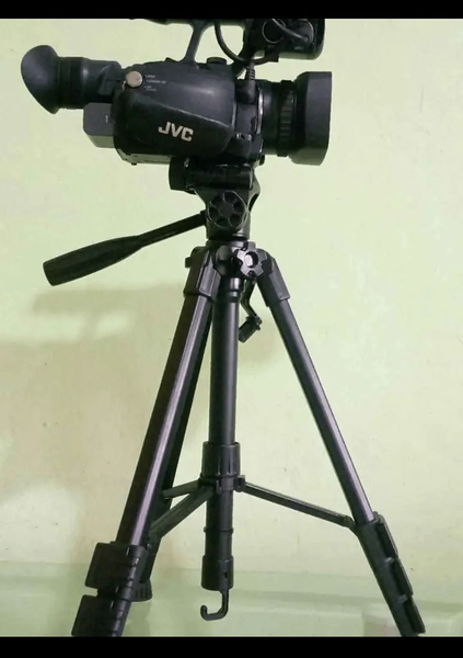 Caméra professionnelle JVC ProHD