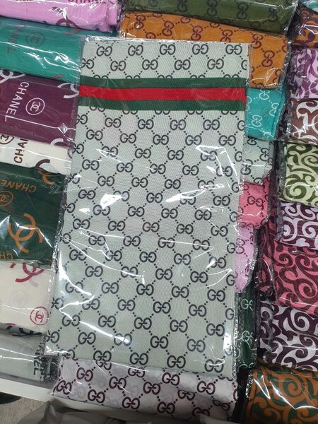 Платки Dior,CHANEL,GG