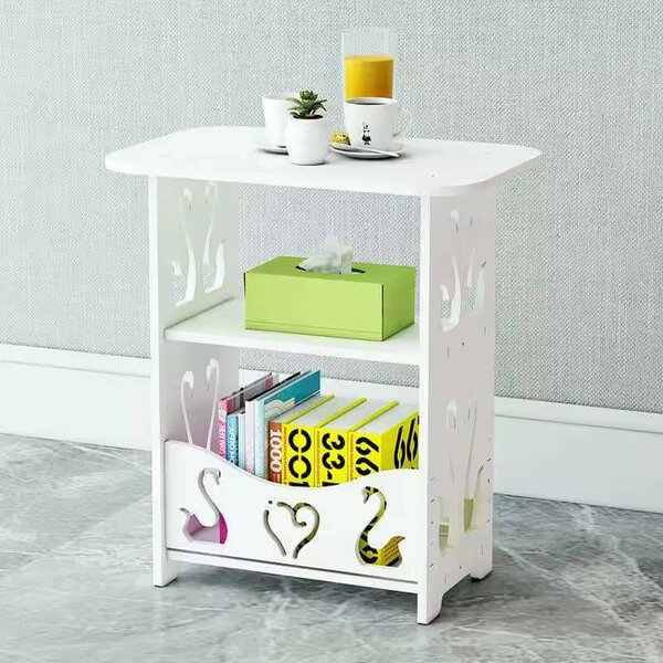 Table d'appoint à étagères design