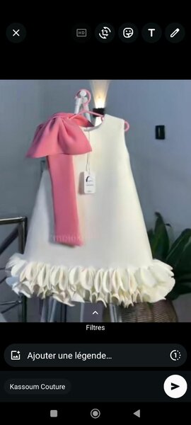 Robe Blanche Enfant Élégante