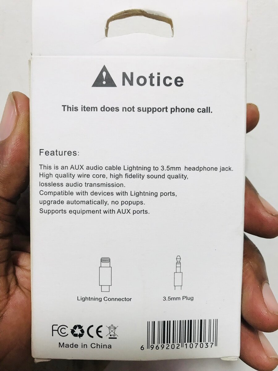 Lightning to 3.5 AUX Audio