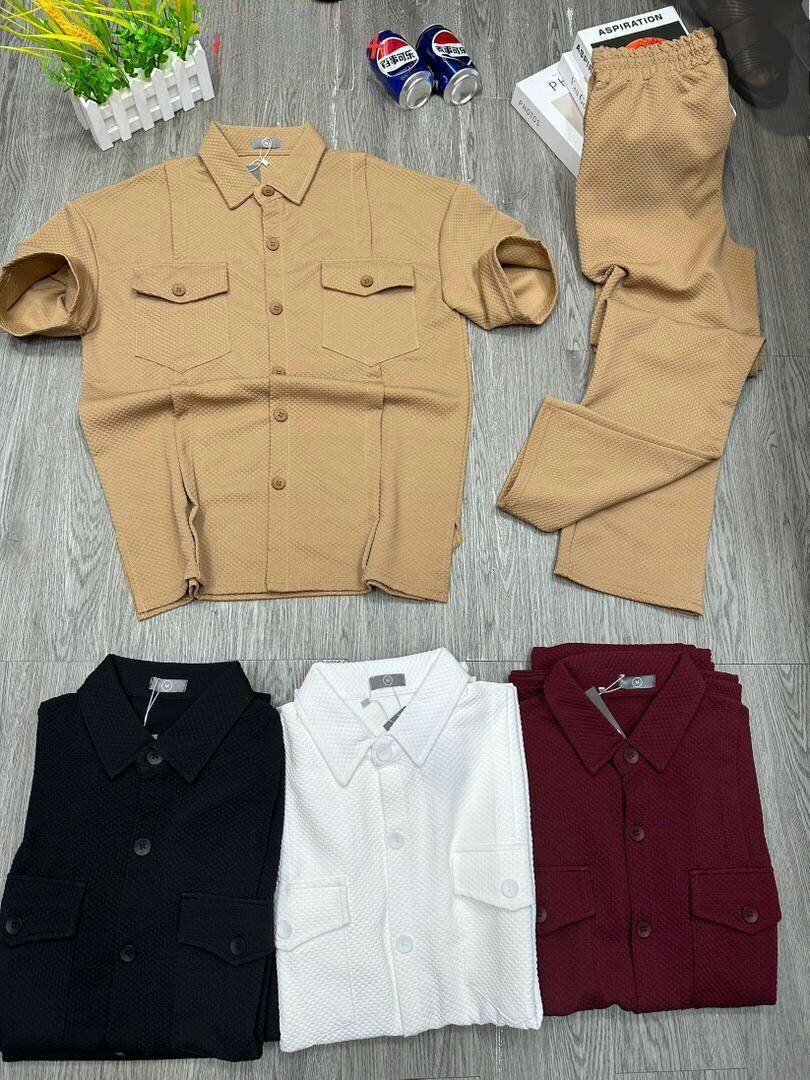 Costume d'été élégant pour hommes