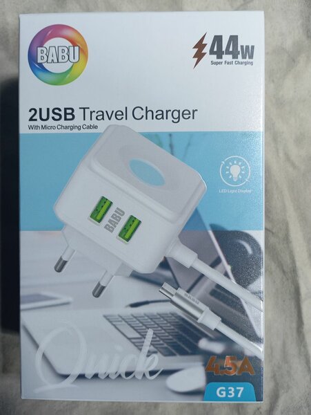 2USB Travel Charger